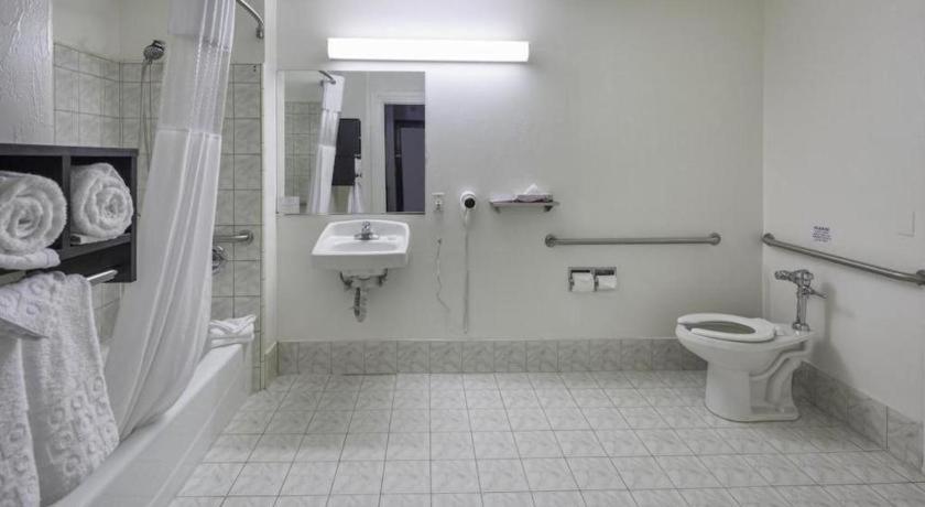 Adante Hotel, A C-two Hotel 3*